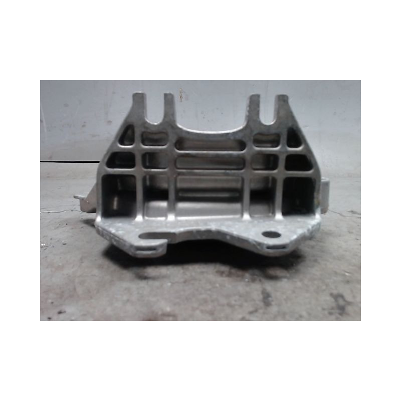 SUPPORT BOITE DE VITESSES RENAULT CLIO 5 