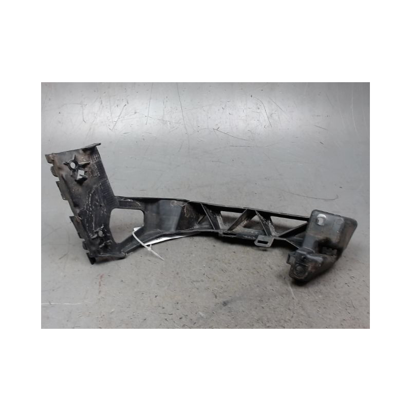 SUPPORT PARE-CHOC ARG PEUGEOT 207 5P