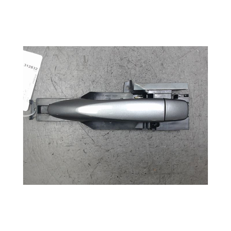 POIGNEE EXTERIEURE PORTE ARRIERE GAUCHE NISSAN QASHQAI