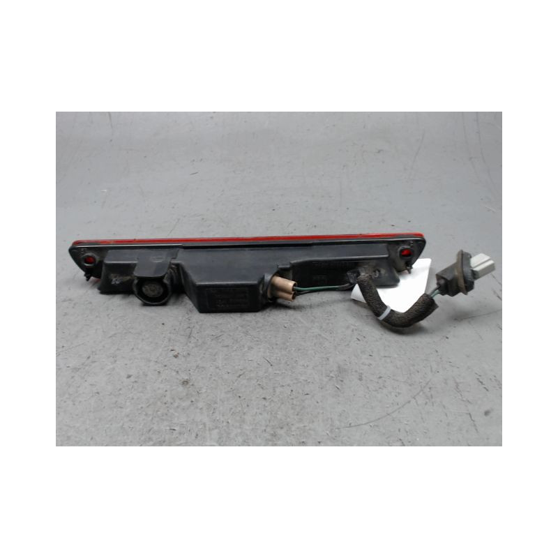 FEUX STOP SUPPLEMENTAIRE HONDA FR-V