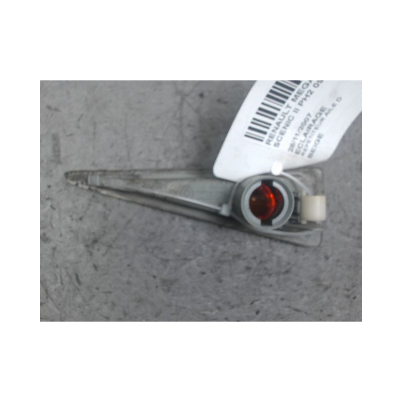 REPETITEUR AILE DROIT RENAULT SCENIC II PH2 2006-