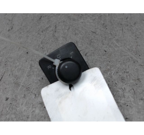 COMMANDE RETROVISSEUR EXT ELECTRIQUE