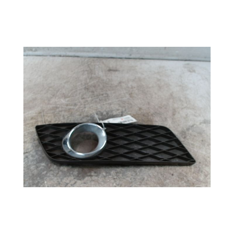 OBTURATEUR PHARE ADDITIONNEL PARE-CHOC AVD MERCEDES CLASSE A 3P