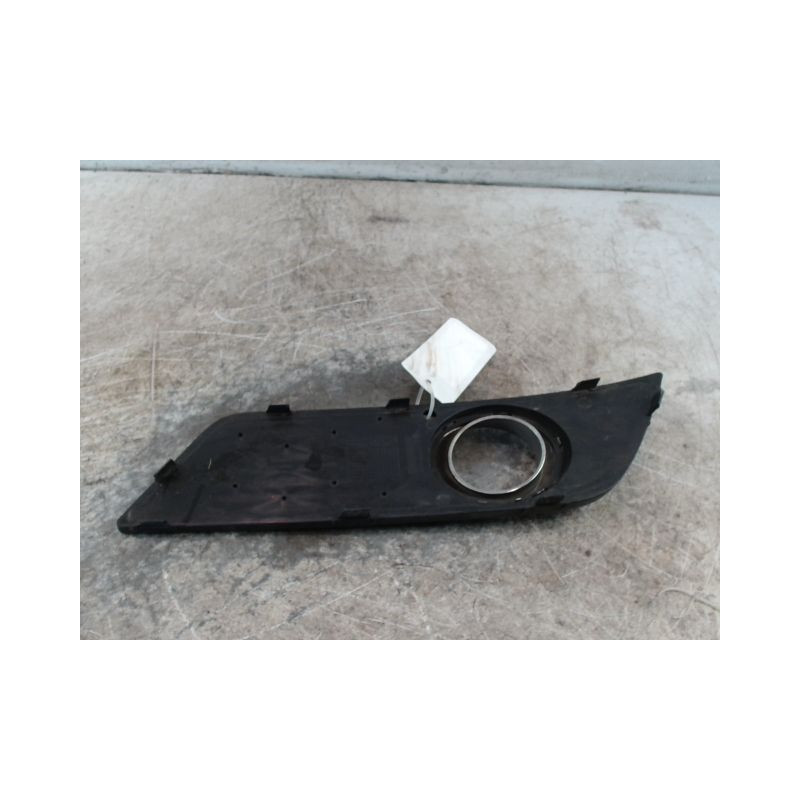 OBTURATEUR PHARE ADDITIONNEL PARE-CHOC AVD MERCEDES CLASSE A 3P