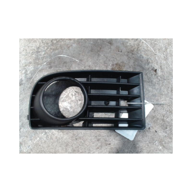OBTURATEUR PHARE ADDITIONNEL PARE-CHOC AVD VOLKSWAGEN GOLF V 2003-2009