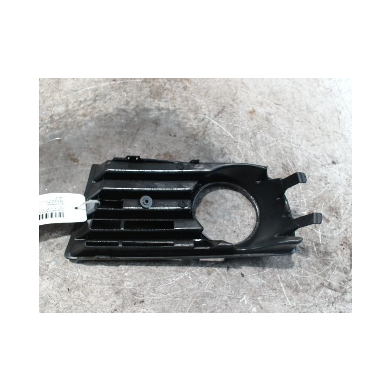 OBTURATEUR PHARE ADDITIONNEL PARE-CHOC AVD VOLKSWAGEN GOLF V 2003-2009