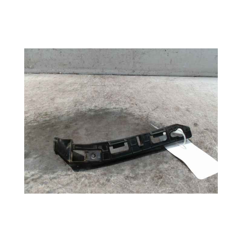 SUPPORT PARE-CHOC ARG PEUGEOT 2008