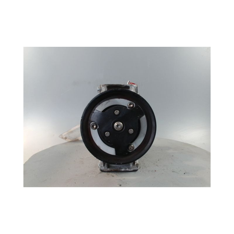 COMPRESSEUR AIR CONDITIONNE VOLKSWAGEN POLO 2009-