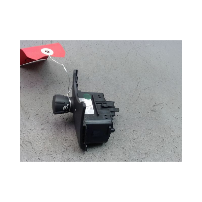 COMMANDE REGULATEUR/LIMITATEUR VITESSE RENAULT SCENIC MONOSP. II Phase 2 2006-2009
