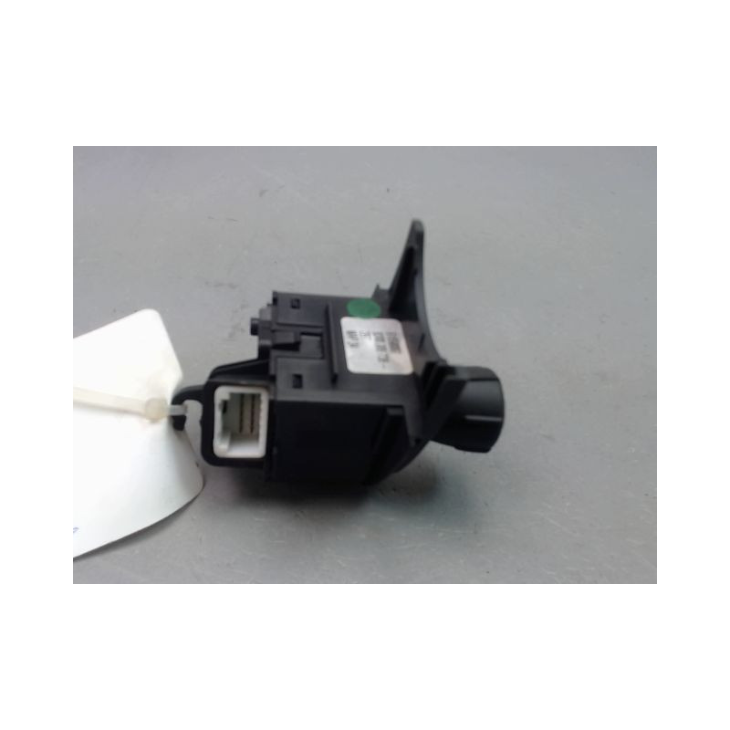 COMMANDE REGULATEUR/LIMITATEUR VITESSE RENAULT SCENIC MONOSP. II Phase 2 2006-2009