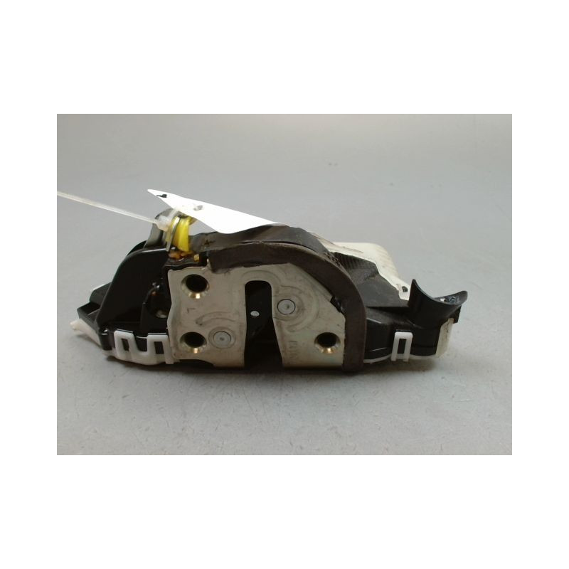 SYSTEME CONDAMNATION AVANT GAUCHE TOYOTA YARIS II 2010-