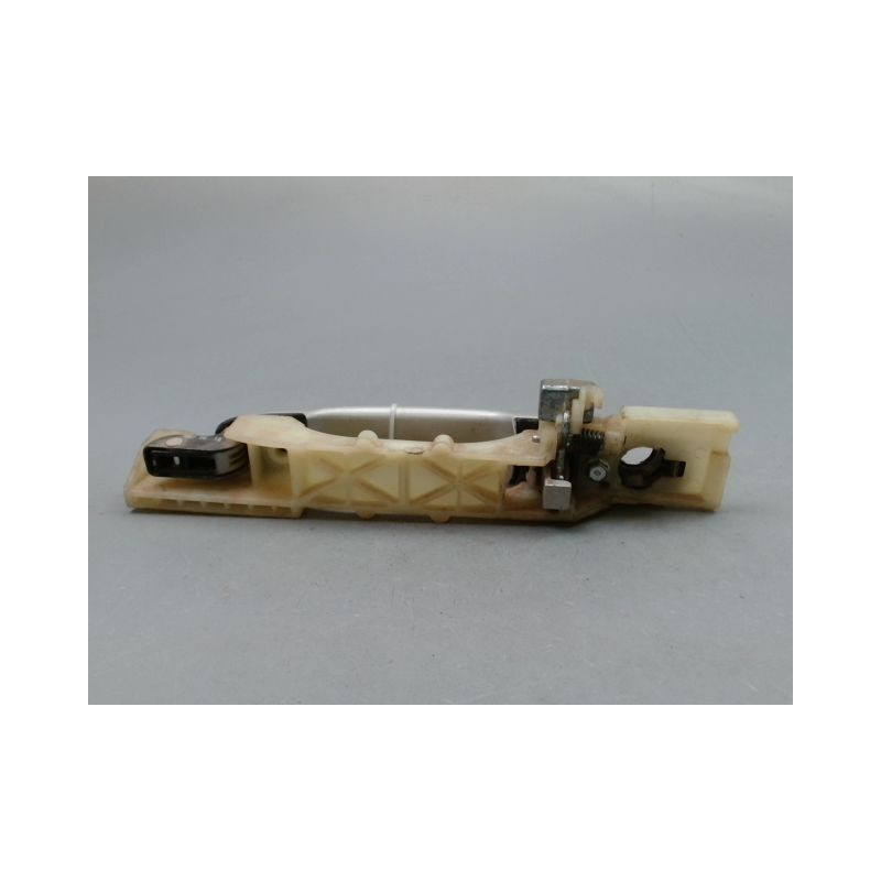 POIGNEE EXTERIEURE PORTE AVANT DROIT HYUNDAI TUCSON BREAK I 2004-2010