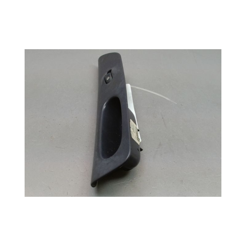 COMMANDE LEVE-GLACE PORTE AVD RENAULT ESPACE MONOSP. III 1996-2002