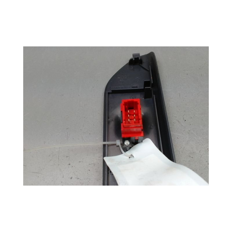 COMMANDE LEVE-GLACE PORTE AVD RENAULT ESPACE MONOSP. III 1996-2002