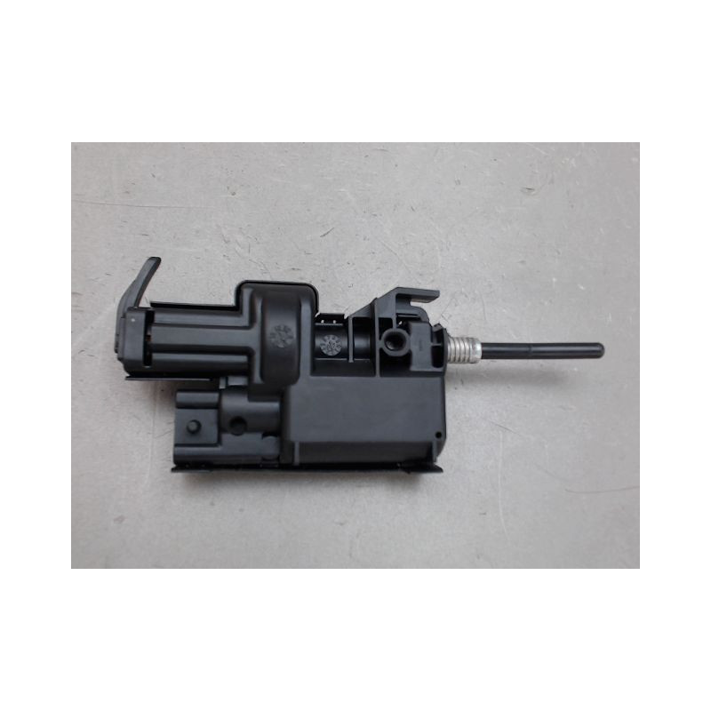 ACTIONNEUR TRAPPE CARBURANT RENAULT MEGANE