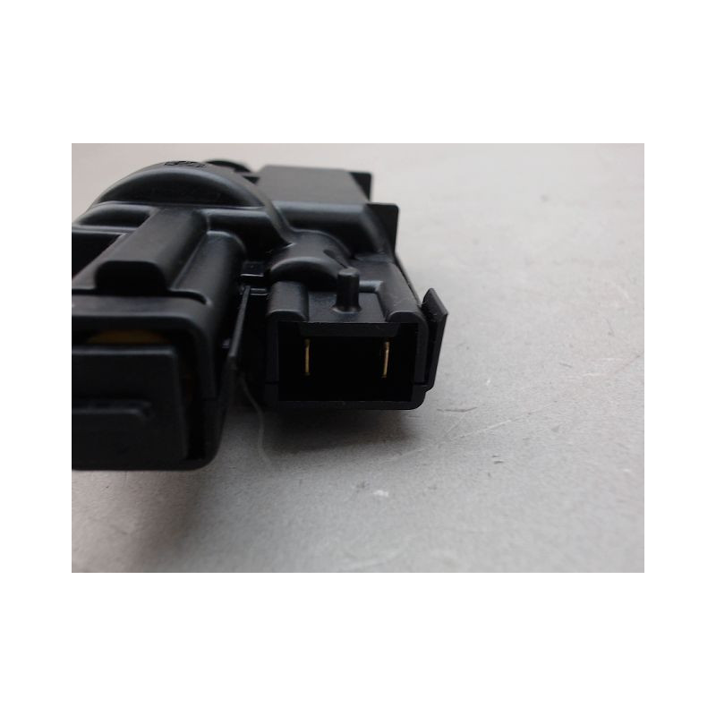 ACTIONNEUR TRAPPE CARBURANT RENAULT MEGANE