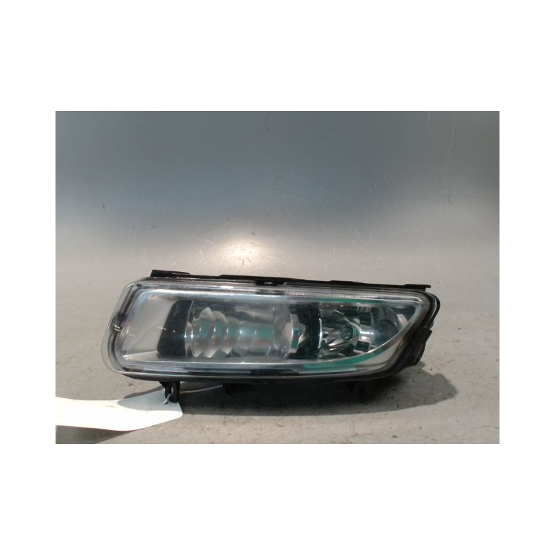 PHARE ANTIBROUILLARD AVANT GAUCHE VOLKSWAGEN POLO 2005-