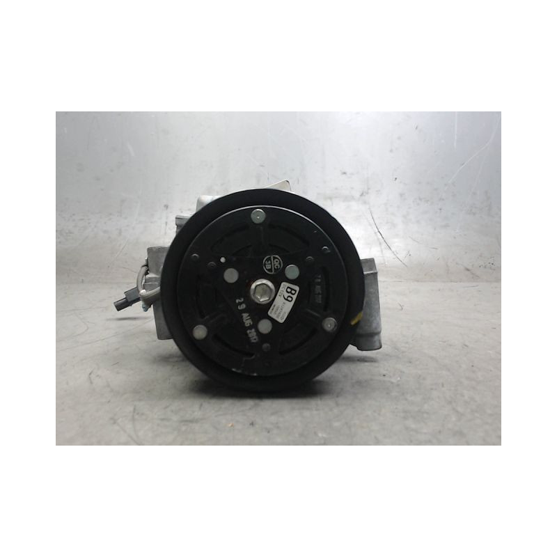 COMPRESSEUR AIR CONDITIONNE HONDA HR-V