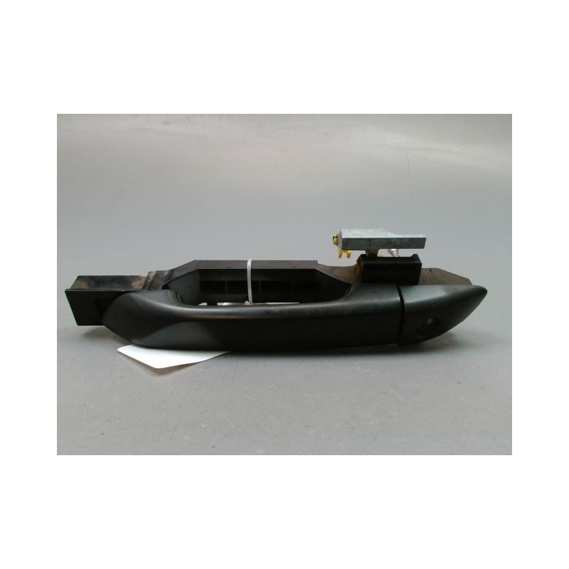 POIGNEE EXTERIEURE PORTE AVANT GAUCHE ISUZU D-MAX SPACE CAB II PHASE 1 2012-...
