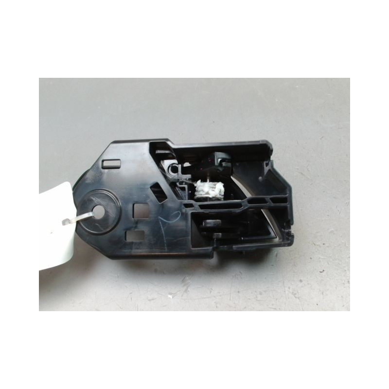 POIGNEE INTERIEURE PORTE AVANT DROIT ISUZU D-MAX SPACE CAB II PHASE 1 2012-...