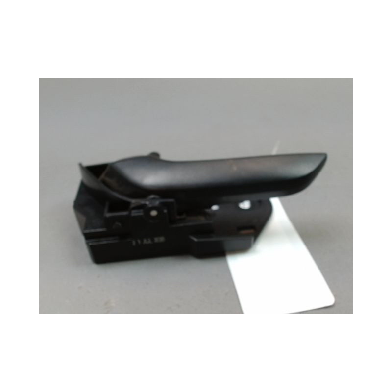 POIGNEE INTERIEURE PORTE AVANT GAUCHE ISUZU D-MAX SPACE CAB II PHASE 1 2012-...