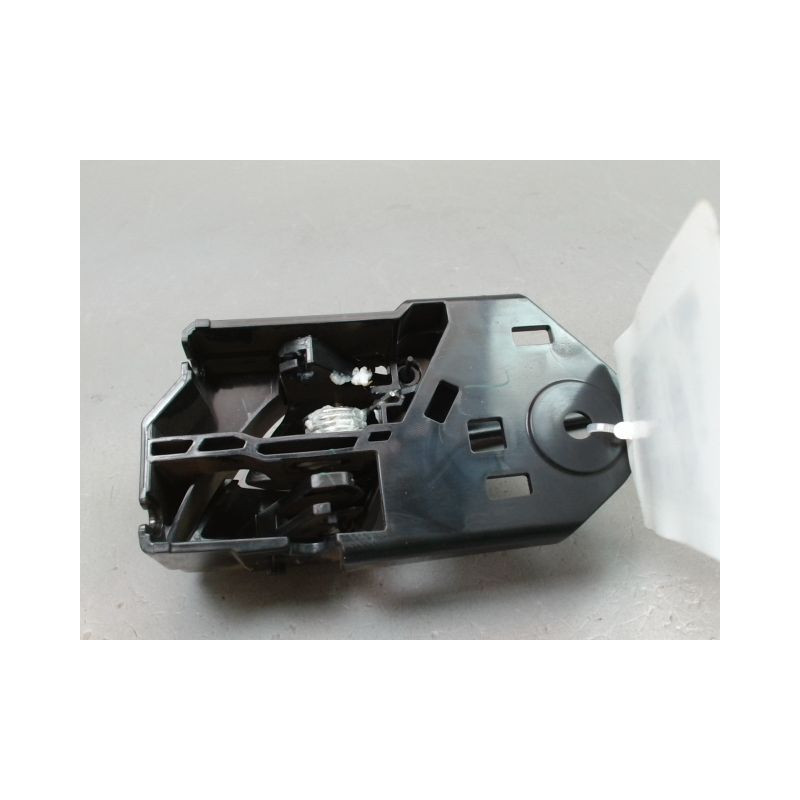 POIGNEE INTERIEURE PORTE AVANT GAUCHE ISUZU D-MAX SPACE CAB II PHASE 1 2012-...