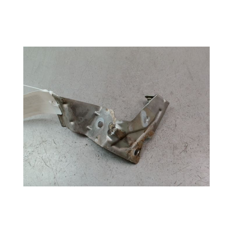 SUPPORT AILE AVD RENAULT SCENIC MONOSP. II Phase 2 2006-2009