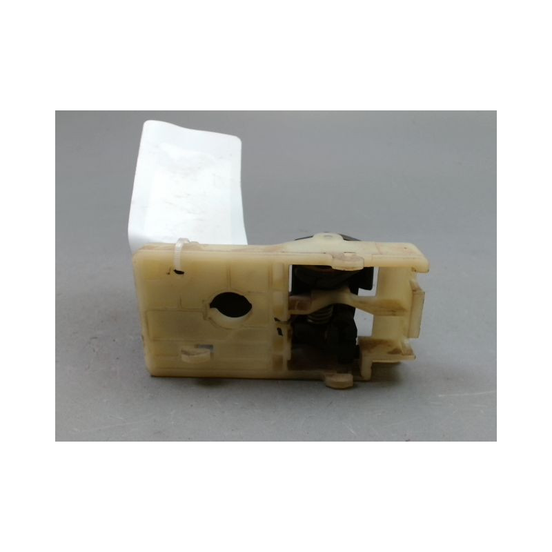 POIGNEE INTERIEURE PORTE AVANT GAUCHE HYUNDAI TUCSON BREAK I 2004-2010