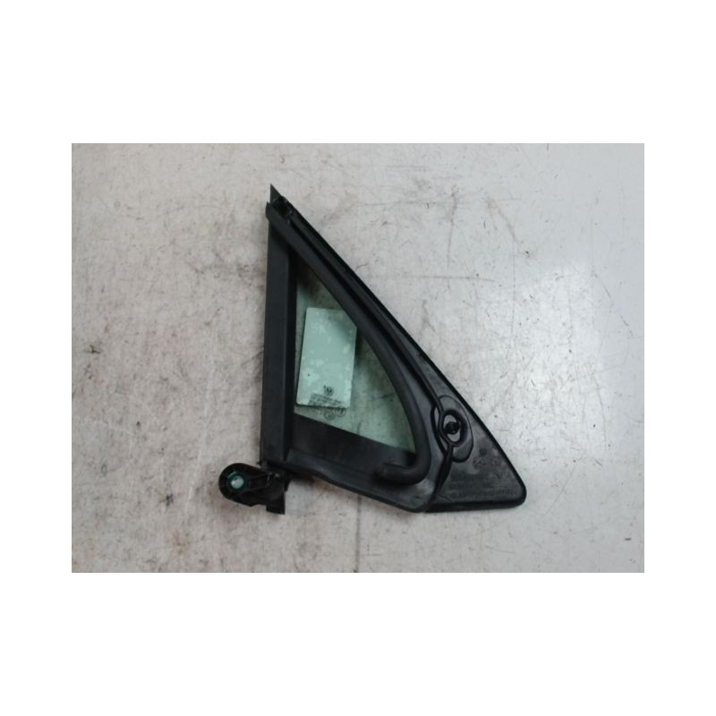 GLACE FIXE PORTE AVG VOLKSWAGEN PASSAT SW 2005-
