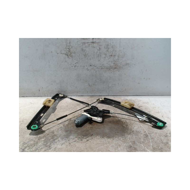 MECANISME+MOTEUR LEVE-GLACE AVANT DROIT VOLKSWAGEN PASSAT SW 2005-