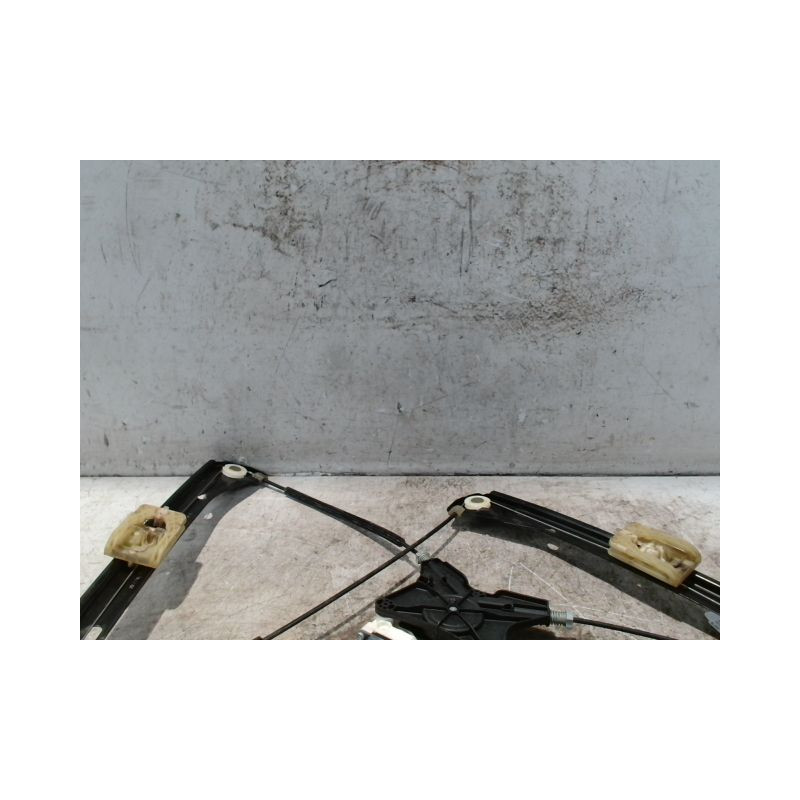 MECANISME+MOTEUR LEVE-GLACE AVANT DROIT VOLKSWAGEN PASSAT SW 2005-