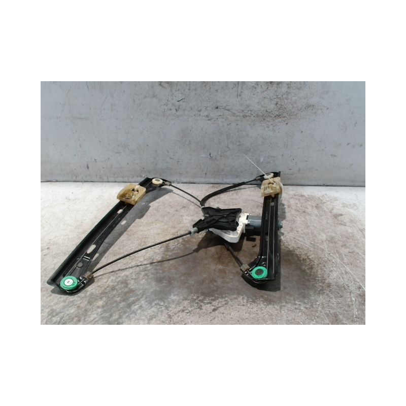 MECANISME+MOTEUR LEVE-GLACE AVANT GAUCHE VOLKSWAGEN PASSAT SW 2005-