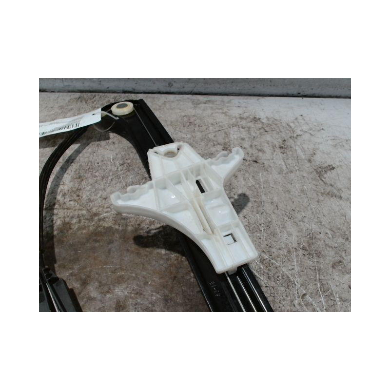 MECANISME+MOTEUR LEVE-GLACE ARRIERE DROIT VOLKSWAGEN PASSAT SW 2005-