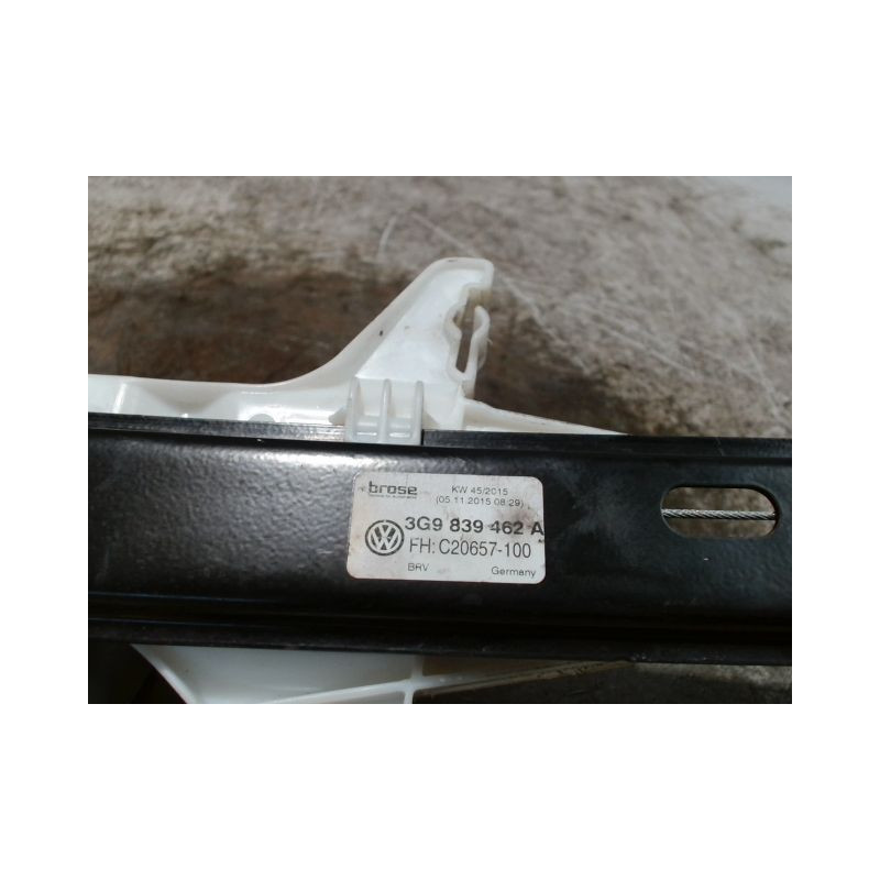 MECANISME+MOTEUR LEVE-GLACE ARRIERE DROIT VOLKSWAGEN PASSAT SW 2005-