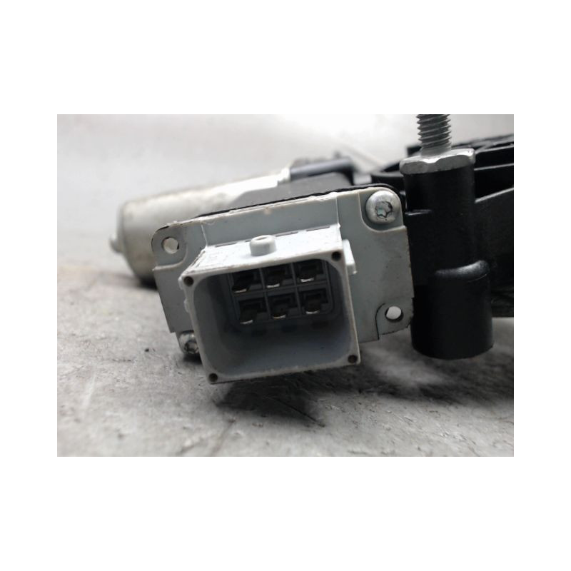 MECANISME+MOTEUR LEVE-GLACE AVANT DROIT FIAT DOBLO