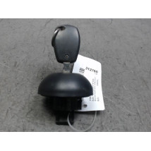BOUCHON RESERVOIR A CARBURANT DACIA SANDERO