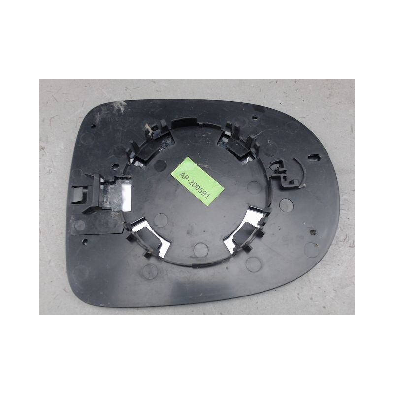 GLACE RETROVISEUR EXT G RENAULT CLIO