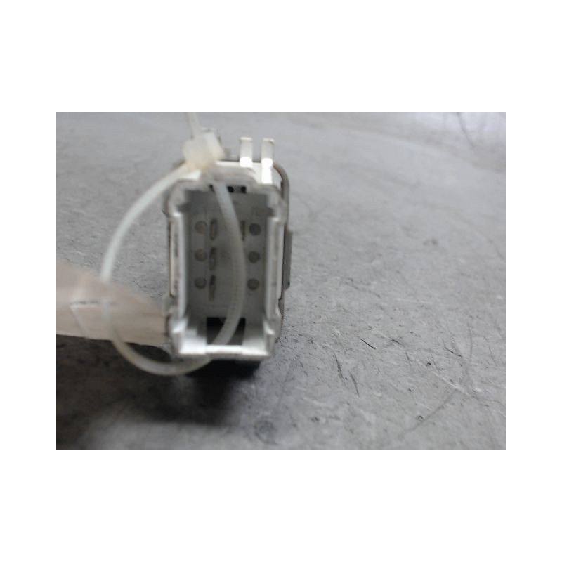COMMANDE LEVE-GLACE PORTE ARD RENAULT LAGUNA II 00-2005