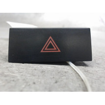 BOUTON DE WARNING HYUNDAI COUPE II -02