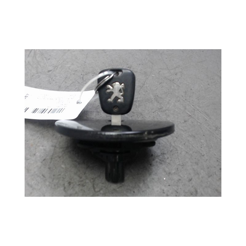 BOUCHON RESERVOIR A CARBURANT PEUGEOT 206 5P
