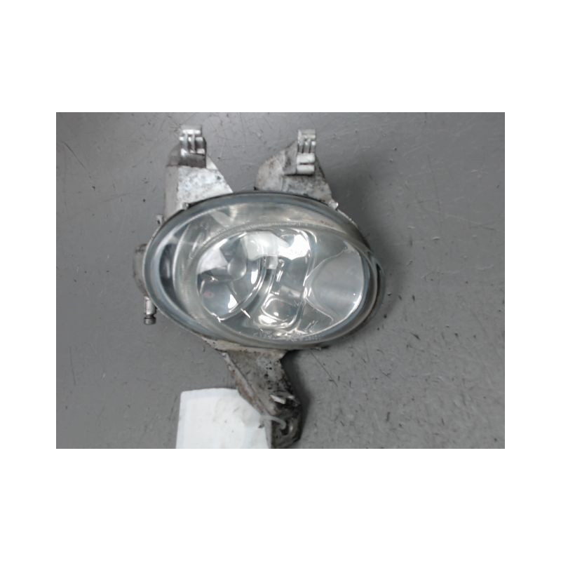 PHARE ANTIBROUILLARD AVANT DROIT PEUGEOT 206 5P