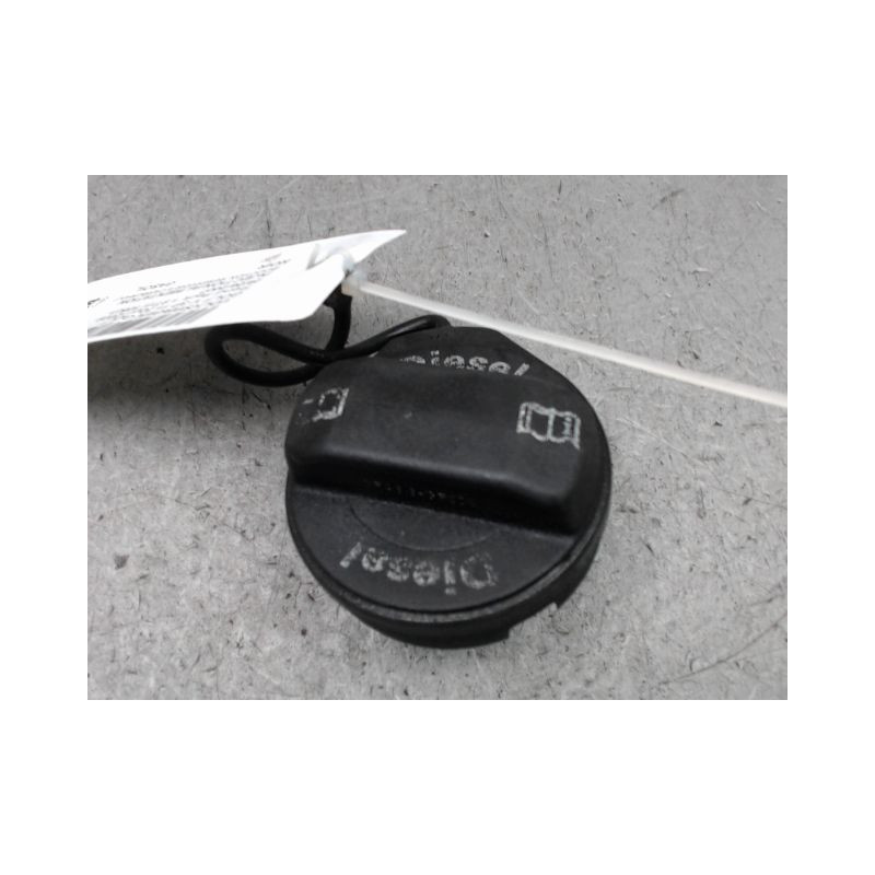 BOUCHON RESERVOIR A CARBURANT VOLKSWAGEN GOLF V 2003-2009