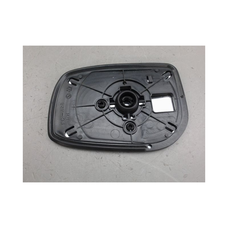 GLACE RETROVISEUR EXT D TOYOTA YARIS