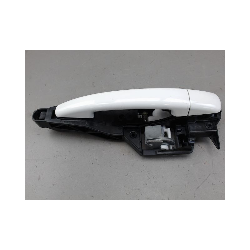 POIGNEE EXTERIEURE PORTE ARRIERE DROIT PEUGEOT 2008