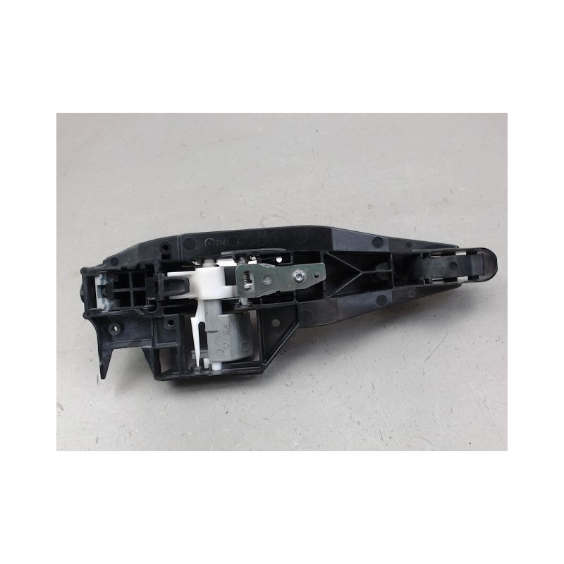 POIGNEE EXTERIEURE PORTE ARRIERE DROIT PEUGEOT 2008