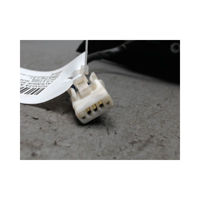 RETROVISEUR EXTERIEUR ELECTRIQUE DROIT TOYOTA AVENSIS -2000