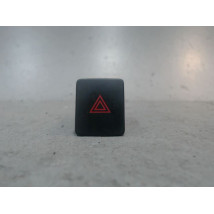 BOUTON DE WARNING NISSAN QASHQAI