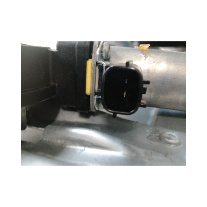 MECANISME+MOTEUR LEVE-GLACE AVANT DROIT DACIA LOGAN