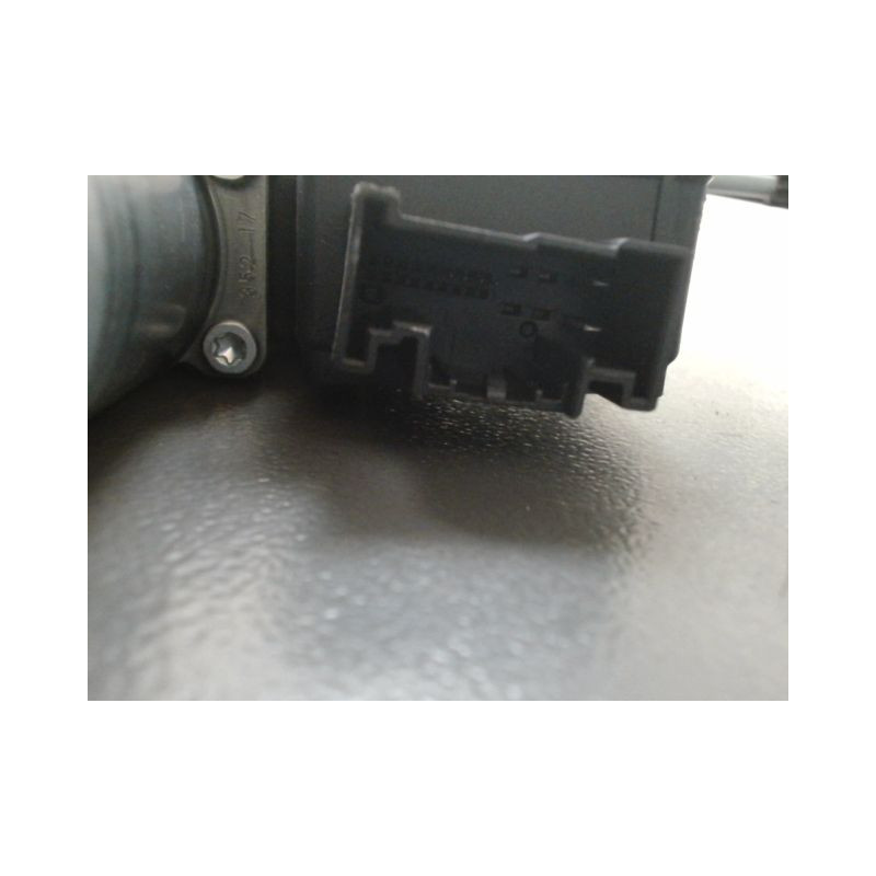 MECANISME+MOTEUR LEVE-GLACE AVANT DROIT SEAT IBIZA 2008-
