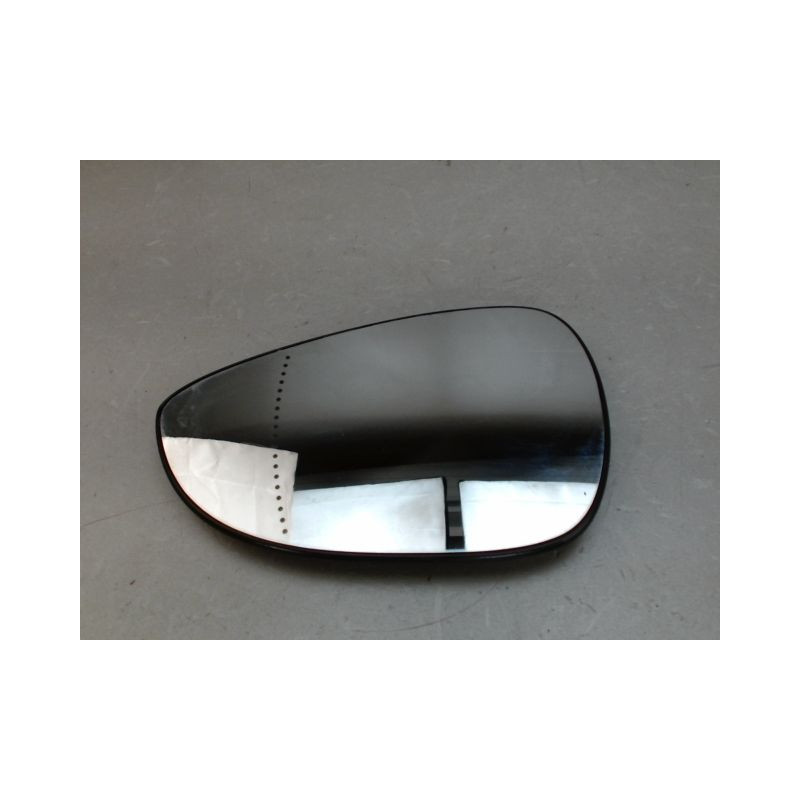 GLACE RETROVISEUR EXT G FORD FIESTA